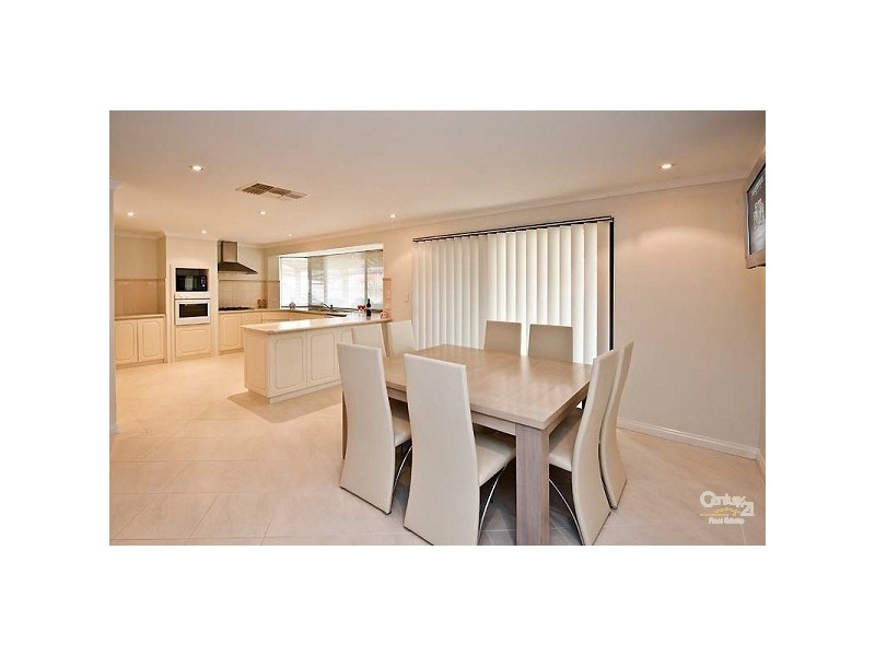 9 Coverwood Prom, Landsdale WA 6065