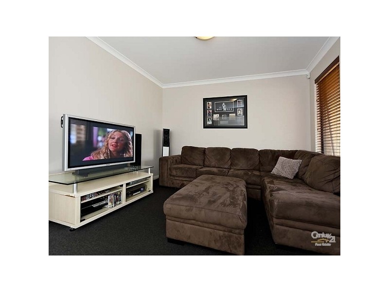 42 Tokara Avenue, Henley Brook WA 6055