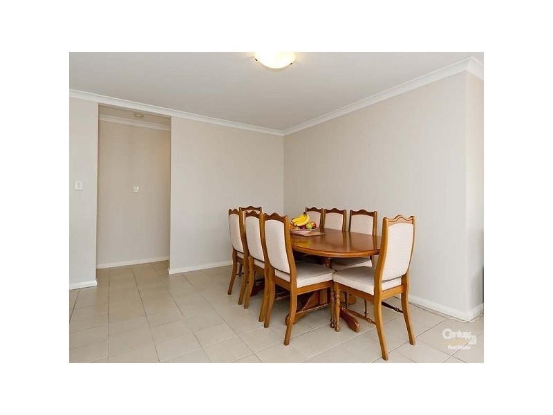 42 Tokara Avenue, Henley Brook WA 6055