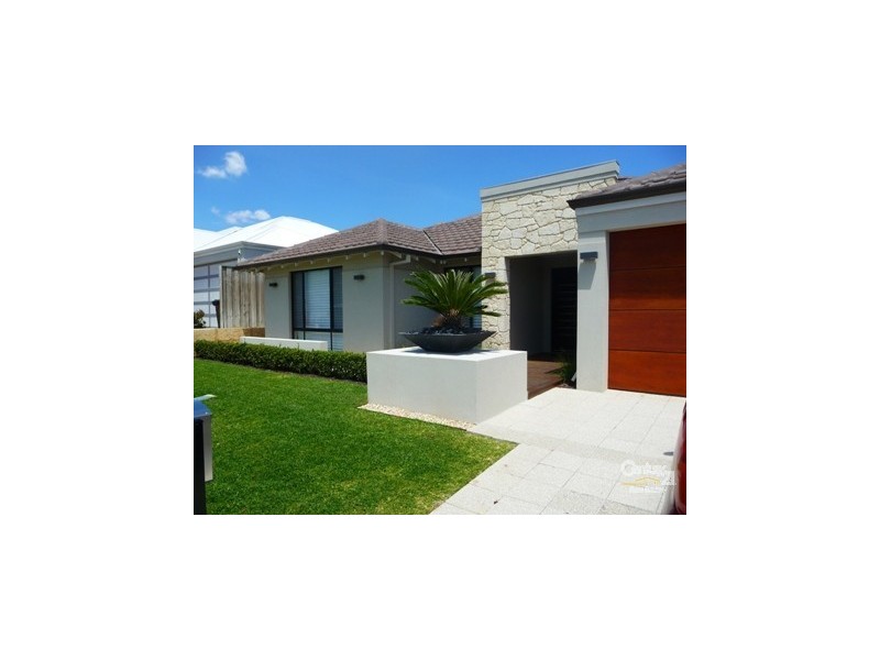 5 Ewens Pass, Ellenbrook WA 6069