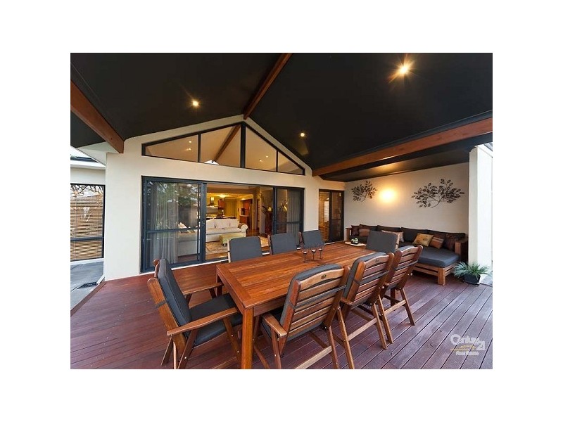 23 Glenora View, Ellenbrook WA 6069