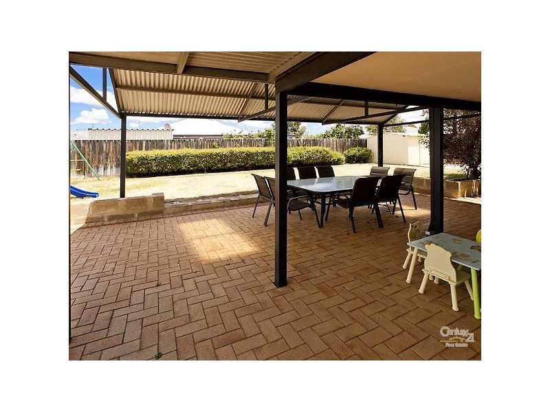 10 Wanarra Close, Ellenbrook WA 6069
