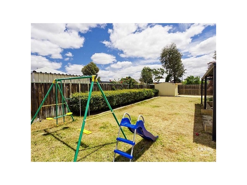 10 Wanarra Close, Ellenbrook WA 6069