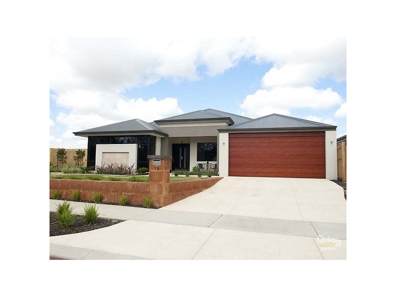 19 Tatton Way, The Vines WA 6069