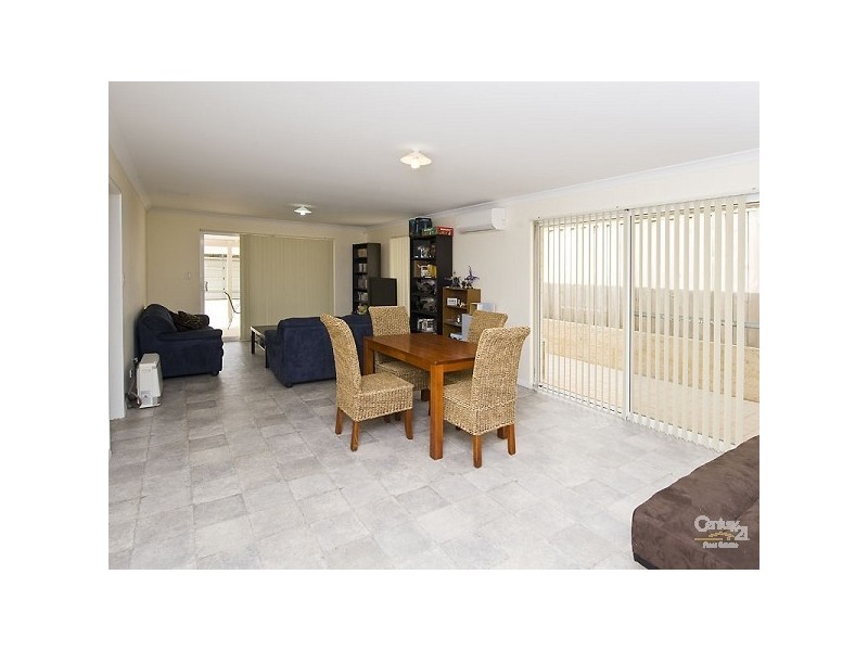 11 Mundego Turn, Ellenbrook WA 6069