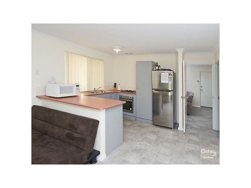 11 Mundego Turn, Ellenbrook WA 6069