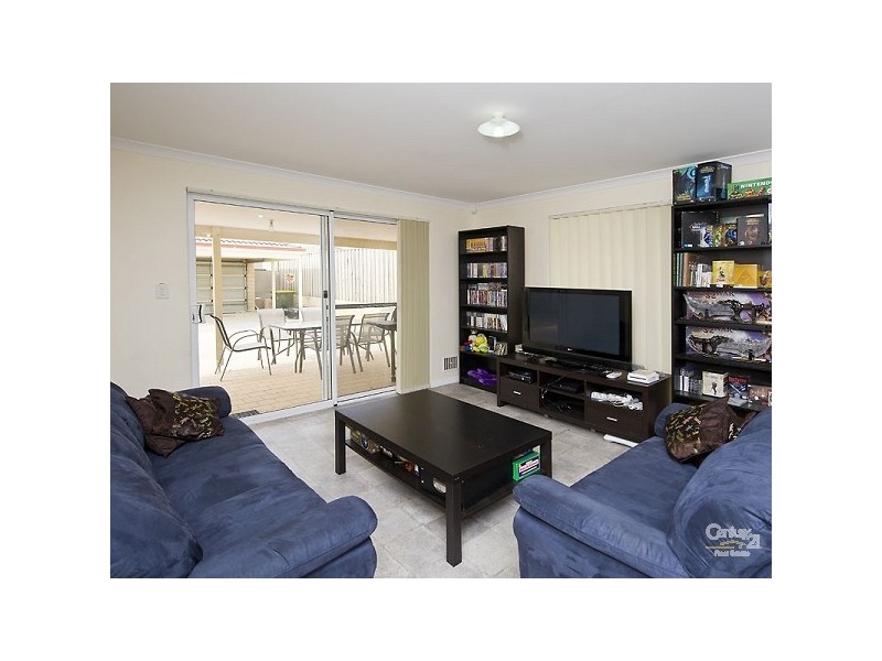 11 Mundego Turn, Ellenbrook WA 6069