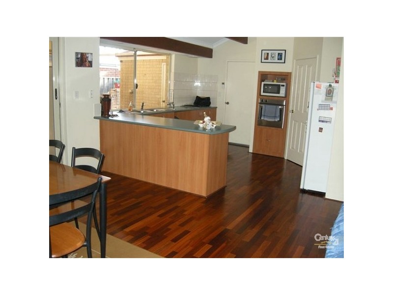 5 Mornington Parkway, Ellenbrook WA 6069