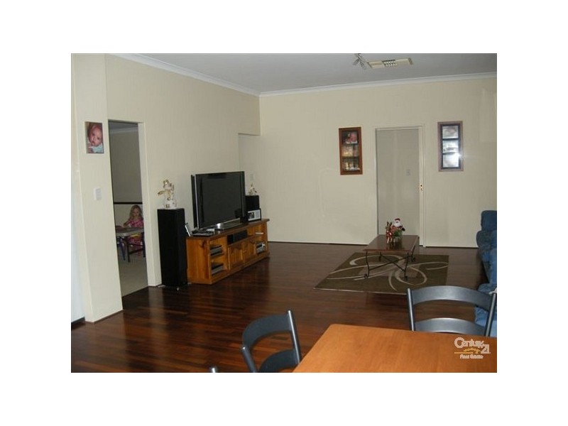 5 Mornington Parkway, Ellenbrook WA 6069