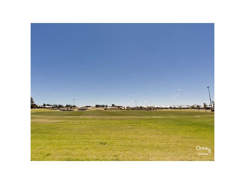 4 Henley Brook Ave, Ellenbrook WA 6069