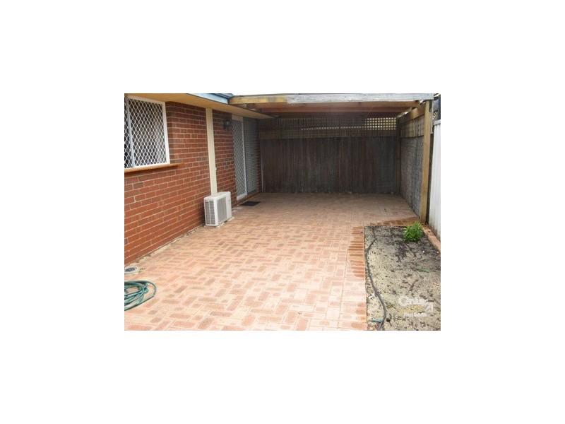 4/16 Margaret St, Midland WA 6056