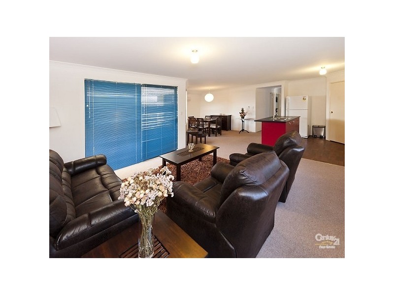 338 Millhouse Rd, Aveley WA 6069