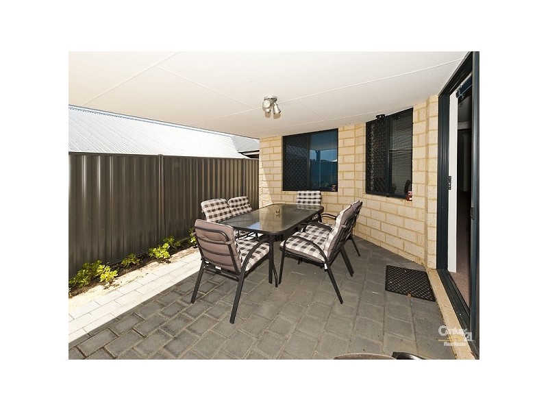 338 Millhouse Rd, Aveley WA 6069