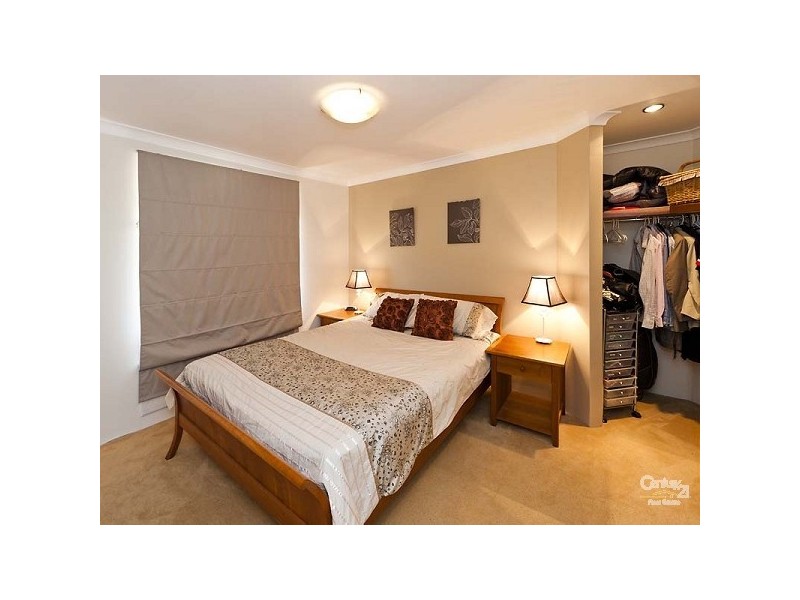 42 Welara Circle, Henley Brook WA 6055