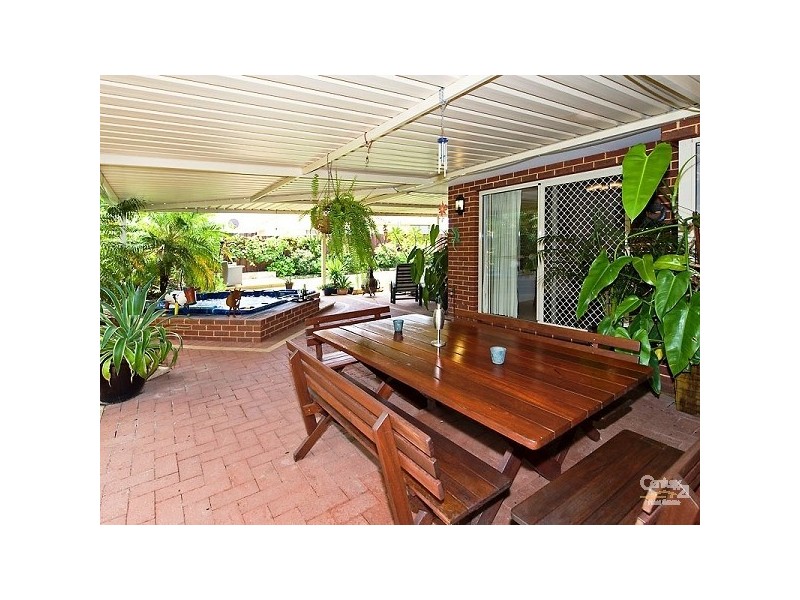 25 Losino Bvd, Henley Brook WA 6055