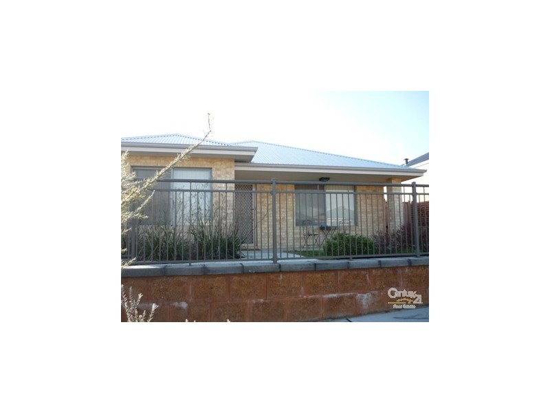 5 Mundego Turn, Ellenbrook WA 6069