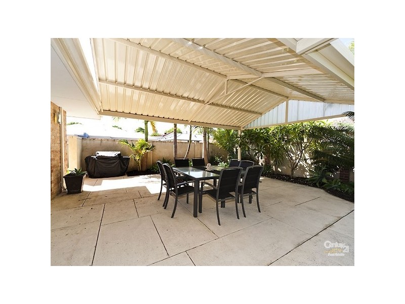 126b Williamson Ave, Cloverdale WA 6105