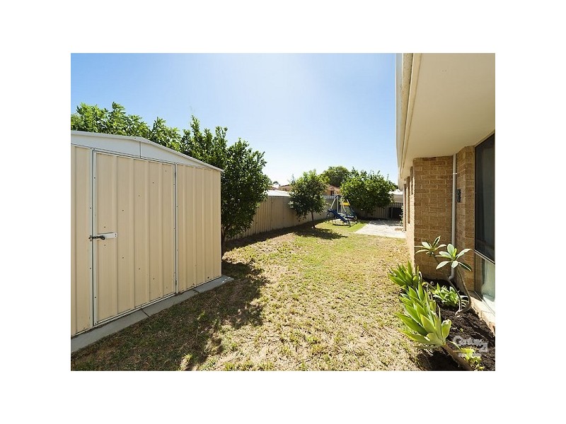 126b Williamson Ave, Cloverdale WA 6105