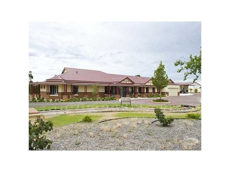 185 Park Street, Henley Brook WA 6055