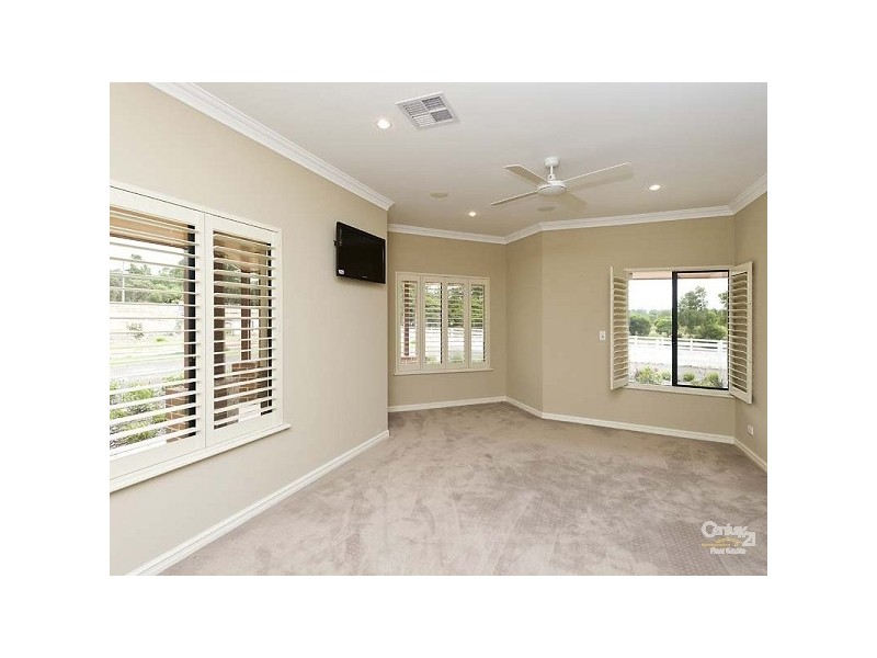 185 Park Street, Henley Brook WA 6055