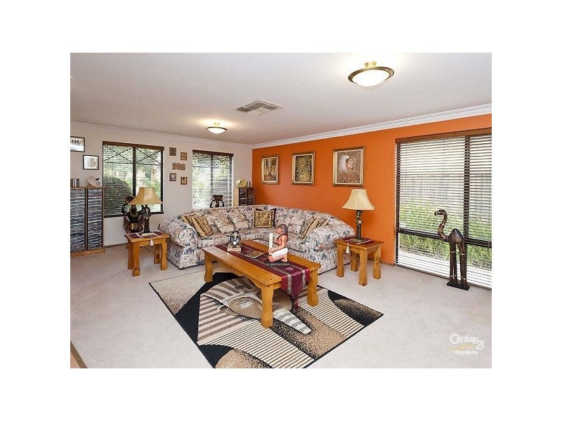 31 Bellini Ave, Ellenbrook WA 6069