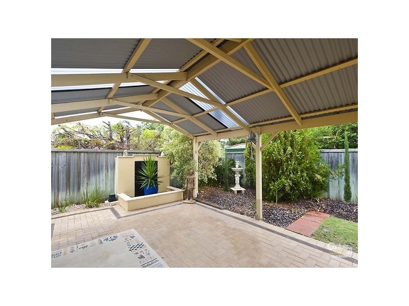31 Bellini Ave, Ellenbrook WA 6069