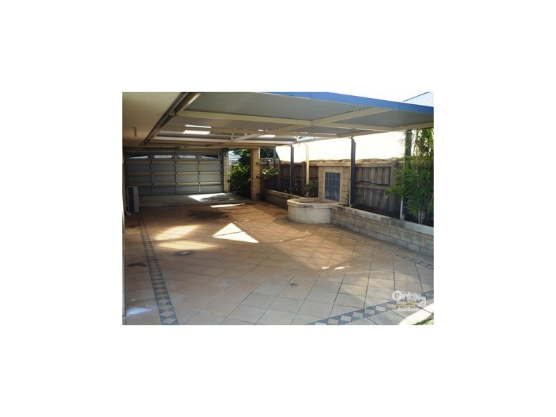 35 Tokara Ave, Henley Brook WA 6055