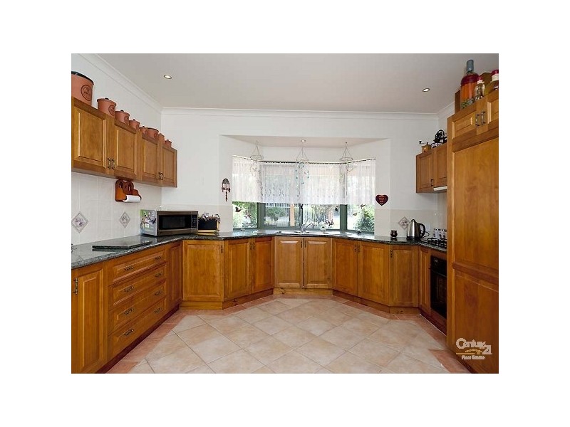 50 Horseshoe Crt, Henley Brook WA 6055