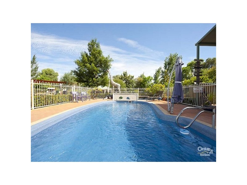 50 Horseshoe Crt, Henley Brook WA 6055