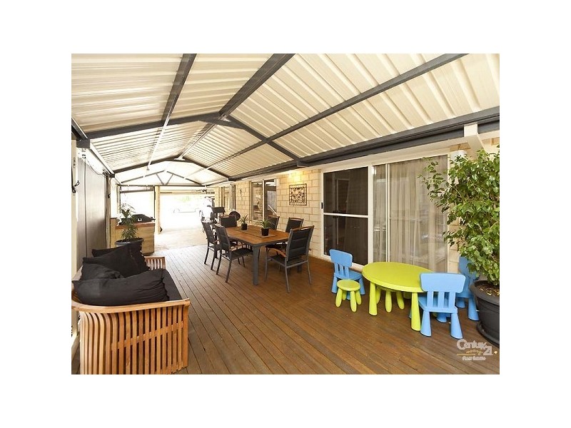 11 Forge Lane, Henley Brook WA 6055