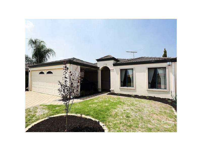 67 Vaucluse Cres, Ellenbrook WA 6069