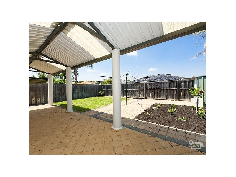 67 Vaucluse Cres, Ellenbrook WA 6069