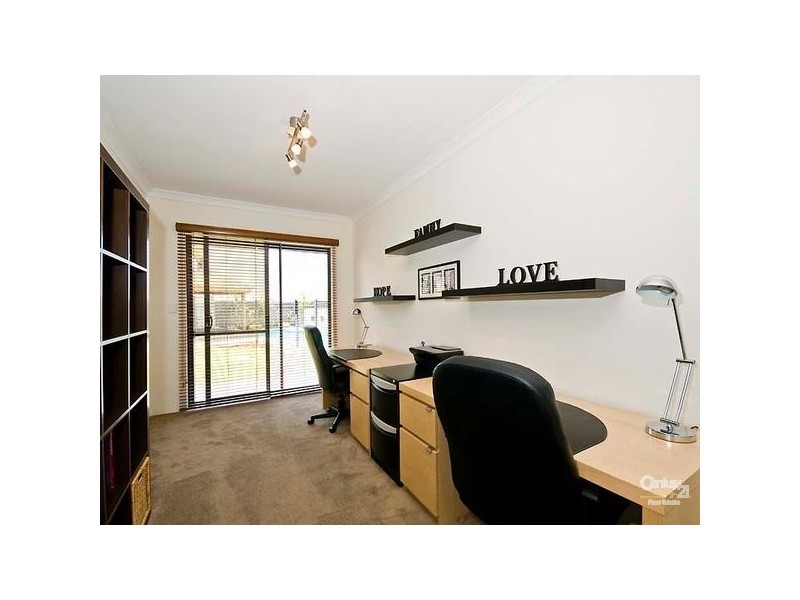 23 Glenora View, Ellenbrook WA 6069