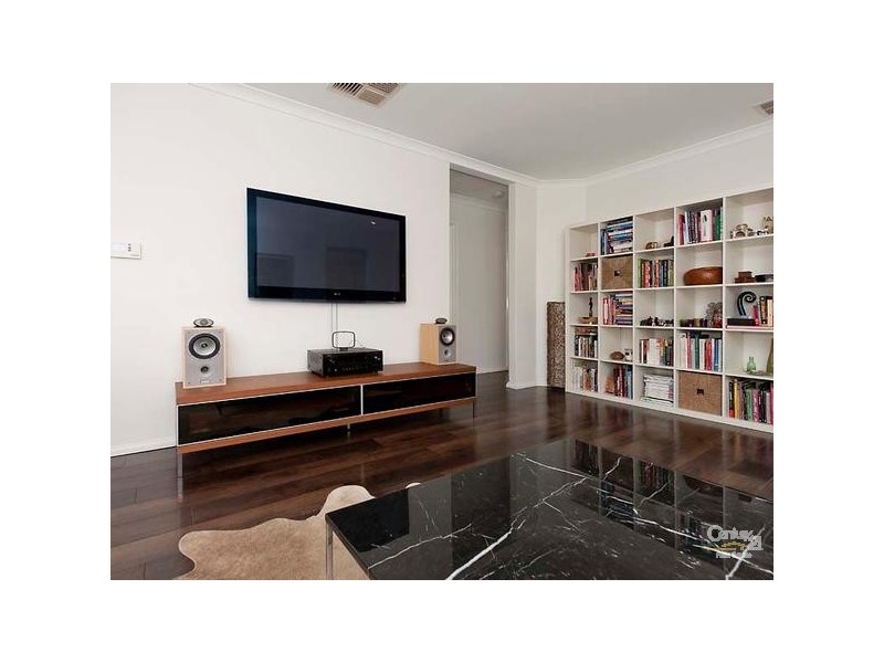 34 Simmonds Pass, Ellenbrook WA 6069