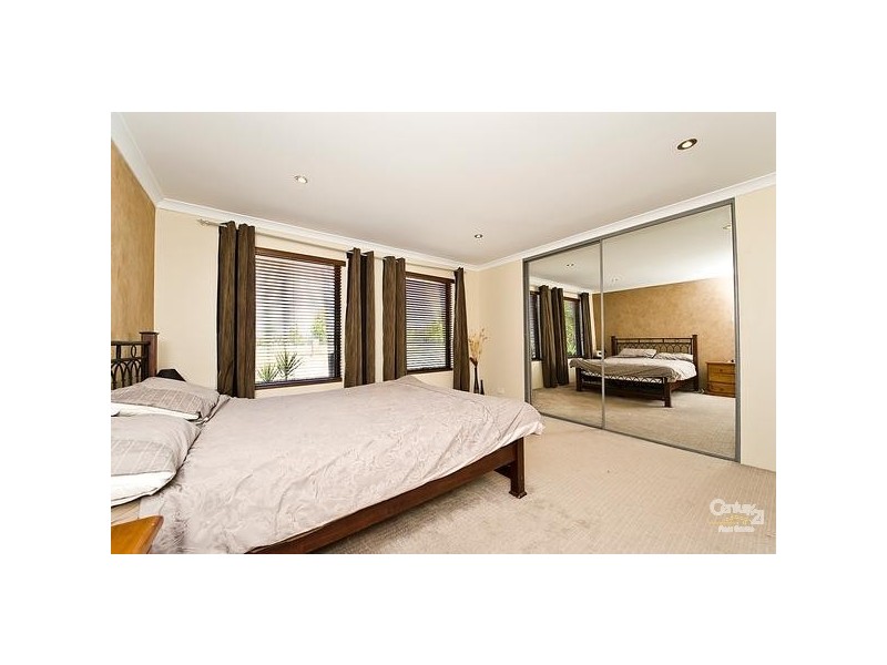 52 Swanleigh Parade, Aveley WA 6069