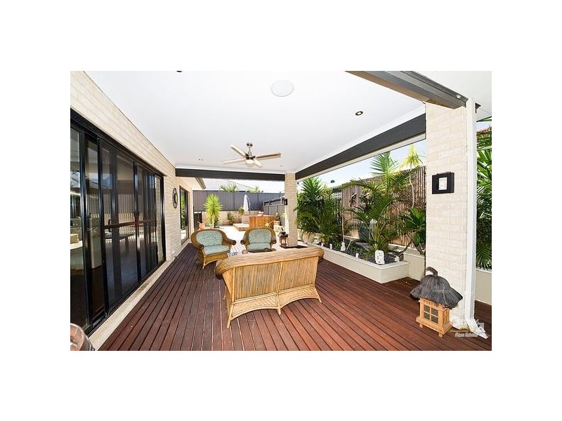 52 Swanleigh Parade, Aveley WA 6069