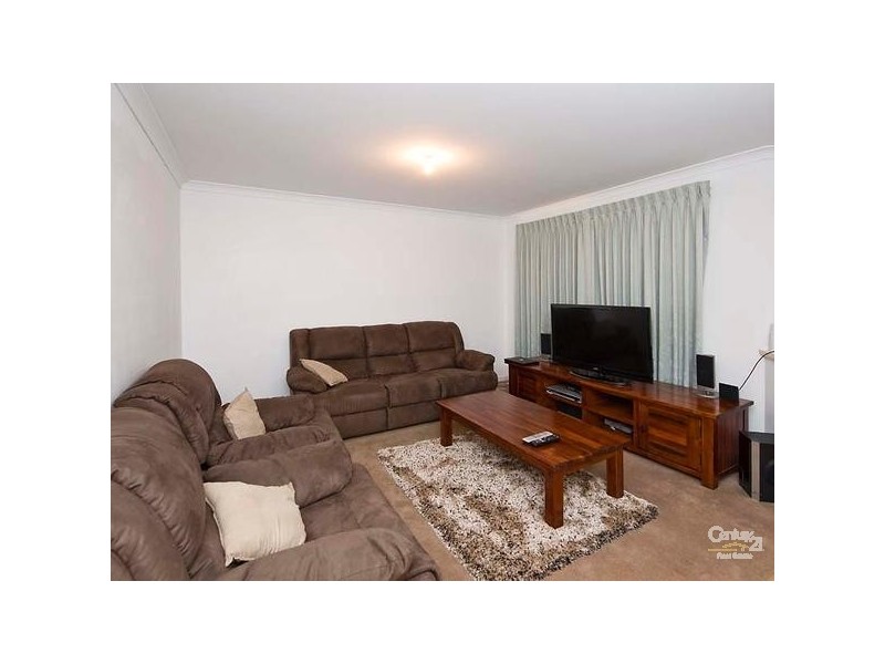 55 Rainsby Cres, Ellenbrook WA 6069