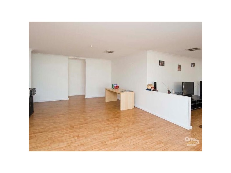 55 Rainsby Cres, Ellenbrook WA 6069