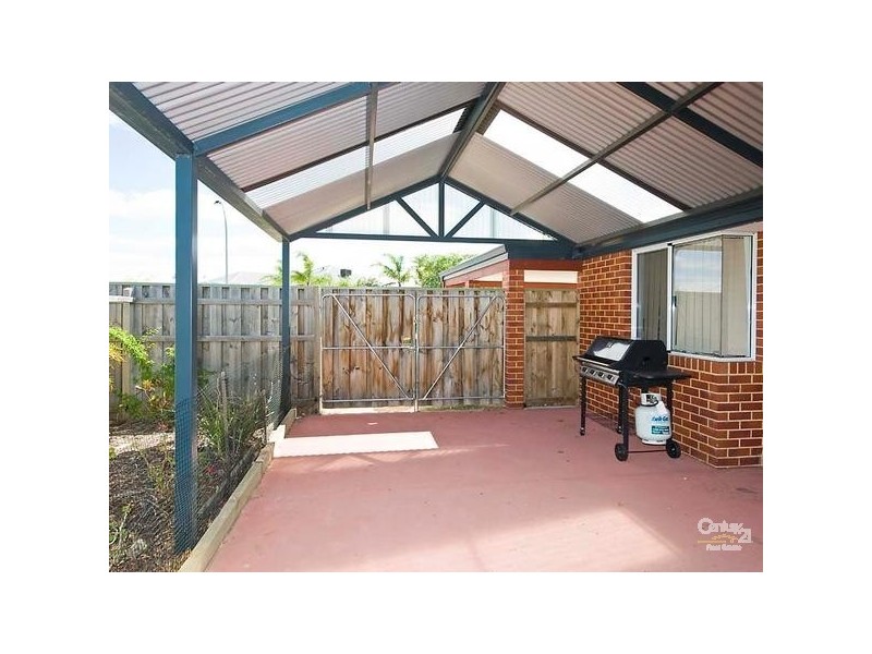 55 Rainsby Cres, Ellenbrook WA 6069