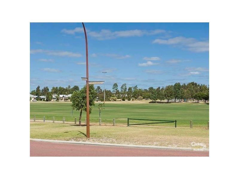 55 Rainsby Cres, Ellenbrook WA 6069