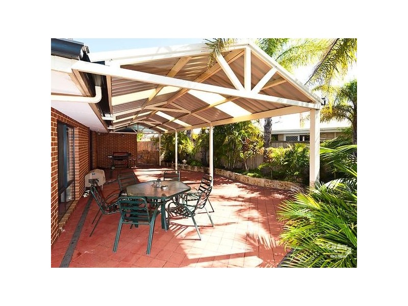 7 Glade Terrace, Ellenbrook WA 6069
