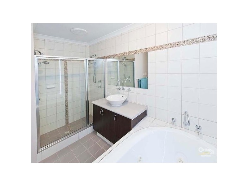 10 Jilgin Way, Ellenbrook WA 6069