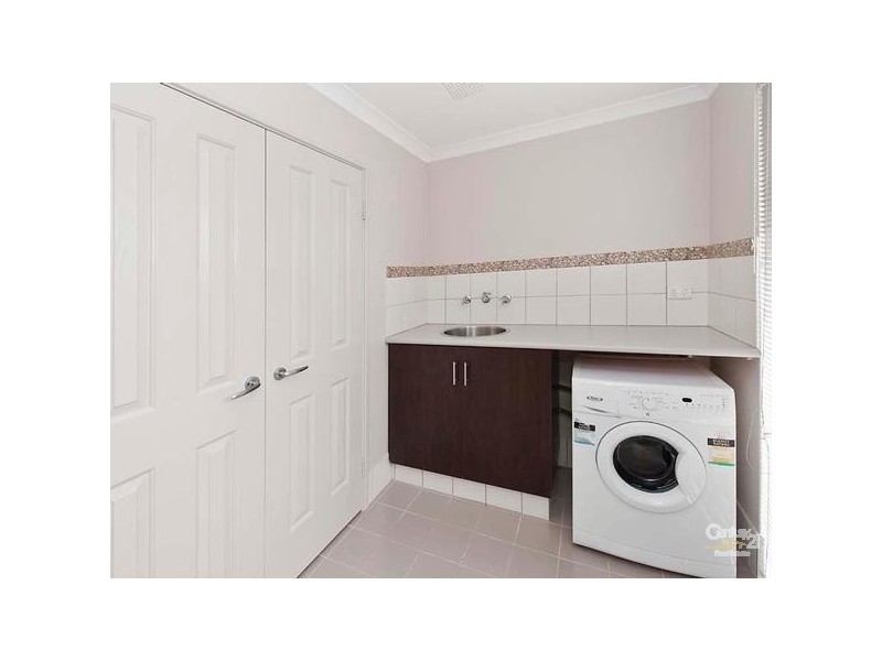 10 Jilgin Way, Ellenbrook WA 6069