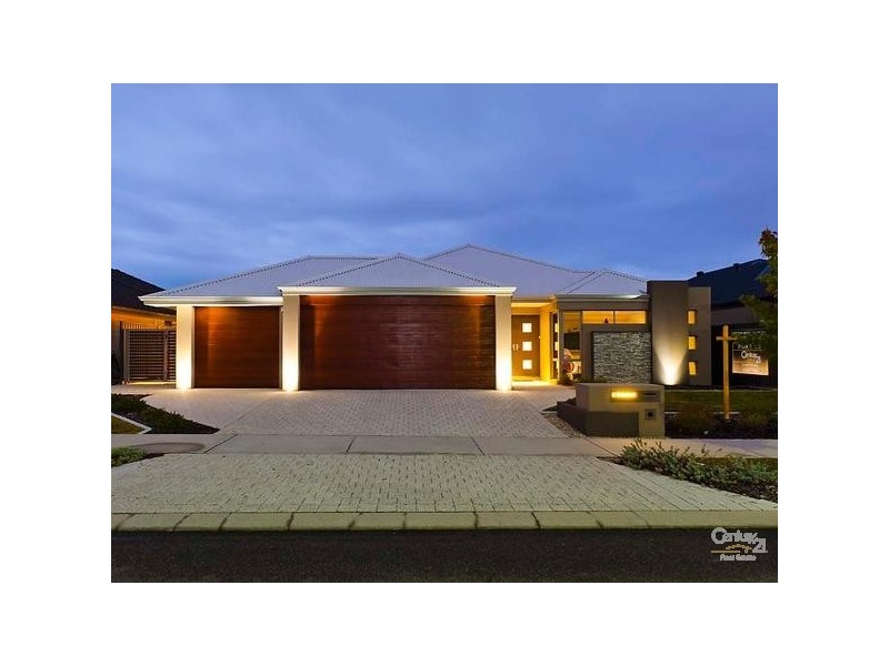8 Whitehart Ent, Aveley WA 6069