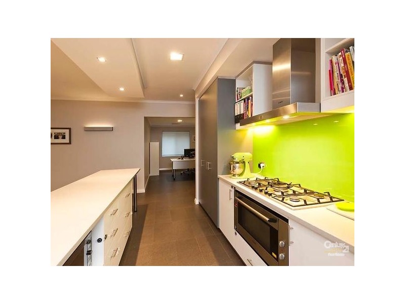 8 Whitehart Ent, Aveley WA 6069