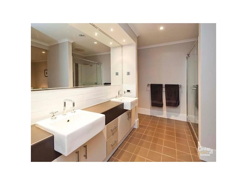 8 Whitehart Ent, Aveley WA 6069