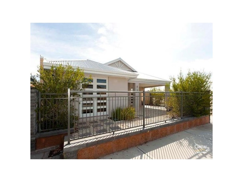 10 Weyba Turn, Ellenbrook WA 6069