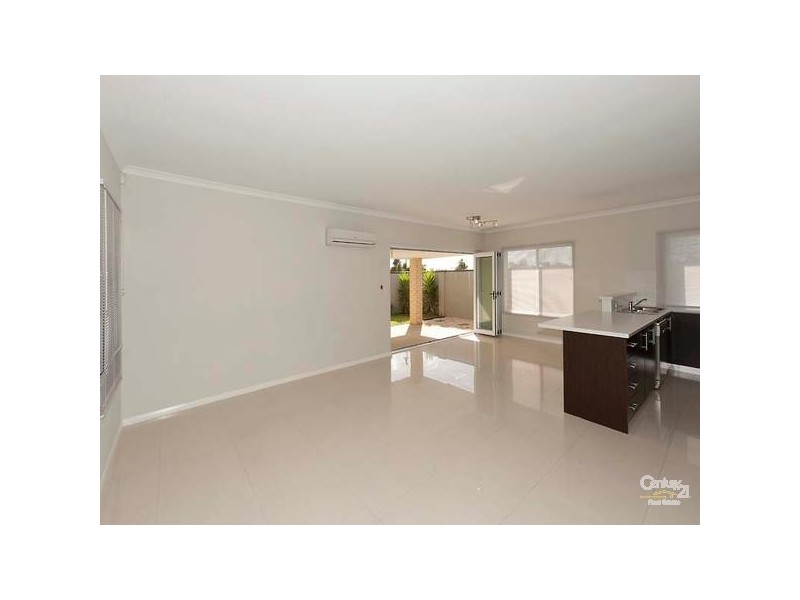 10 Weyba Turn, Ellenbrook WA 6069