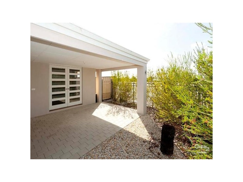 10 Weyba Turn, Ellenbrook WA 6069
