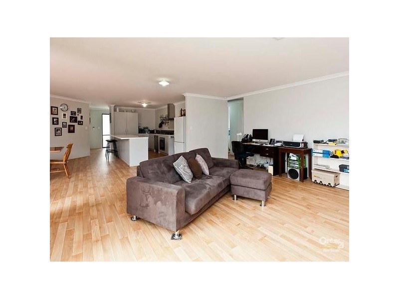 94 Lomas Circle, Ellenbrook WA 6069
